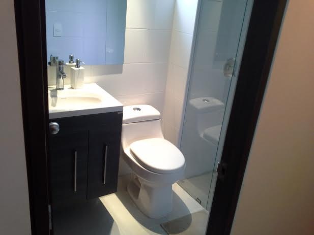Bathroom-3.jpg